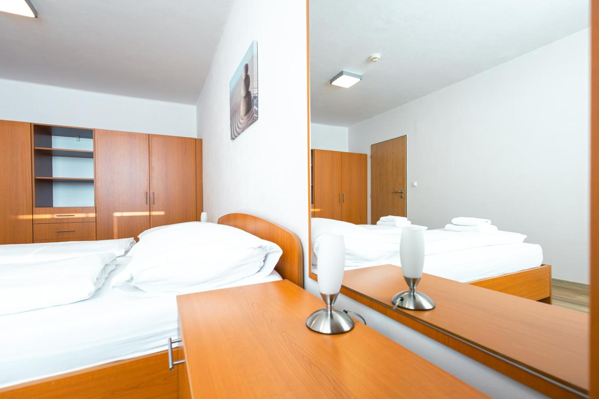 Hotel Garni Vsb Острава Екстериор снимка